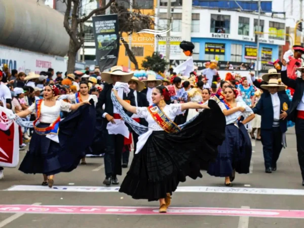 Capa, fundação de Trujillo, celebração em Trujillo, parada cívica em Trujillo, Trujillo, Peru