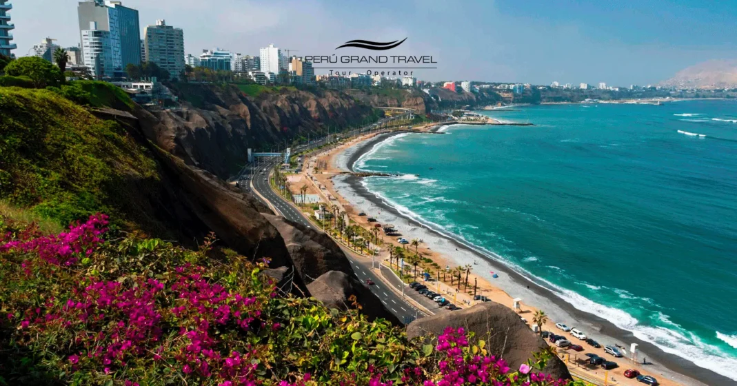 Costa-Verde-e-as-praias-de-Lima-Peru