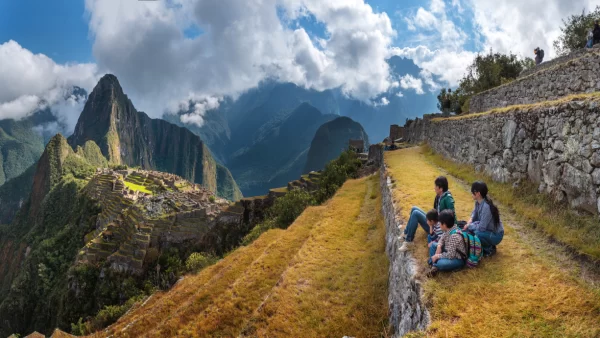 Machu-Picchu-com-a-família