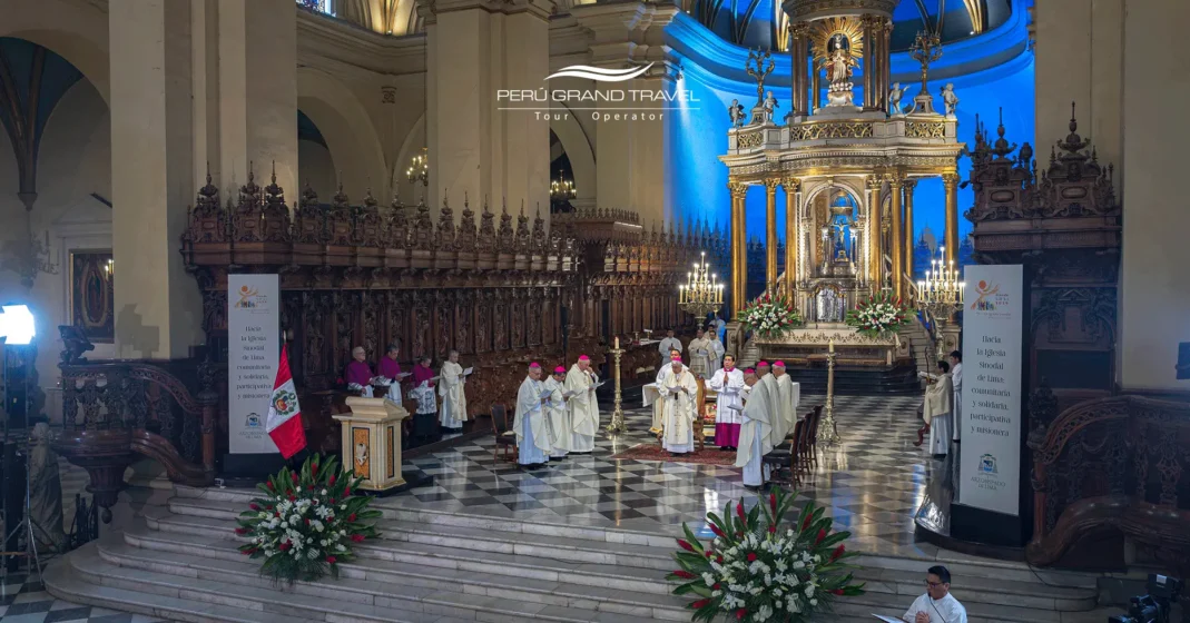 Missa do Domingo de Páscoa na Catedral de Lima