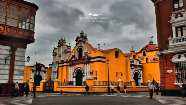 Página inicial - o que fazer em Trujillo, Trujillo Peru, cidade de Trujillo, visite Trujillo, praça de Trujillo, catedral de Trujillo
