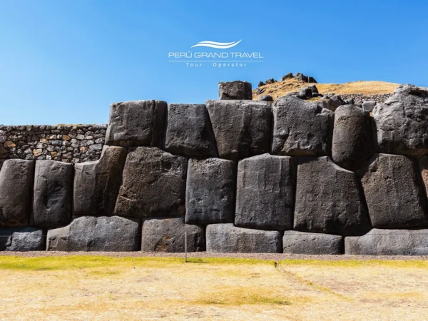 Parque Arqueologico Portada-Sacsayhuaman