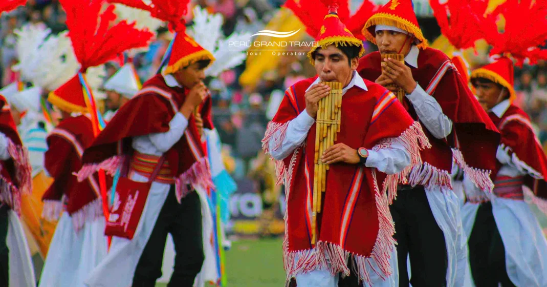 Sikuris, dança de Puno, dança para a Virgem da Candelária, festa da Virgem da Candelária