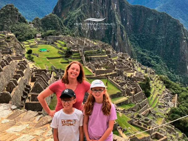 Viagem para a Day Mom ao Peru