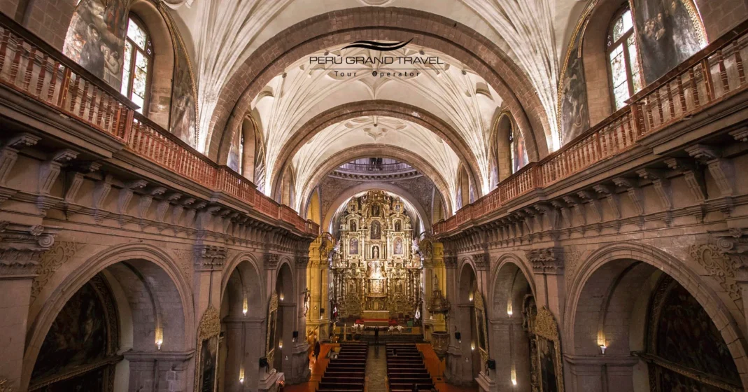 Visita guiada barroca, templo da companhia de Jesus de Cusco