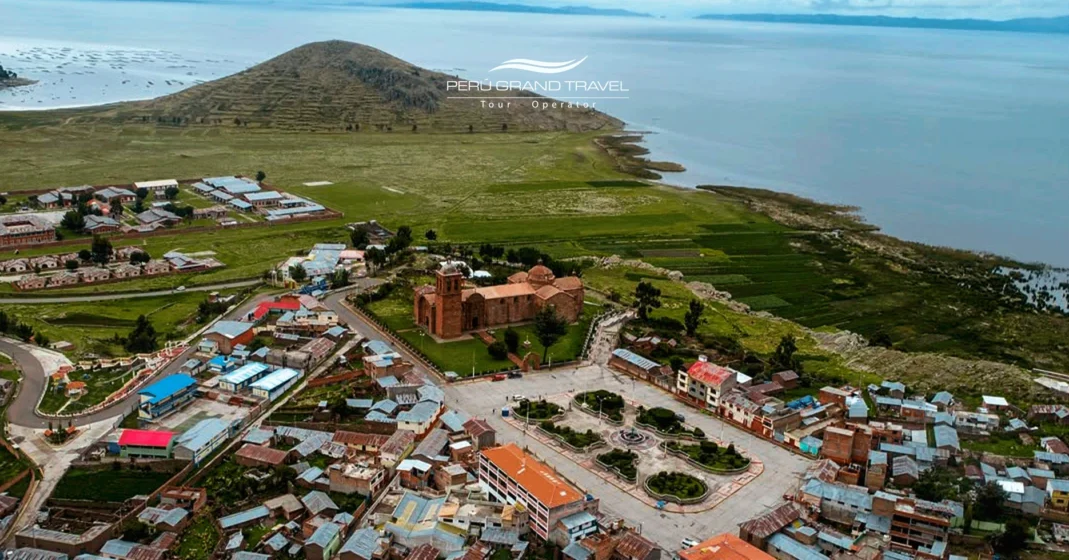 pomata, puno, vista do lago titicaca