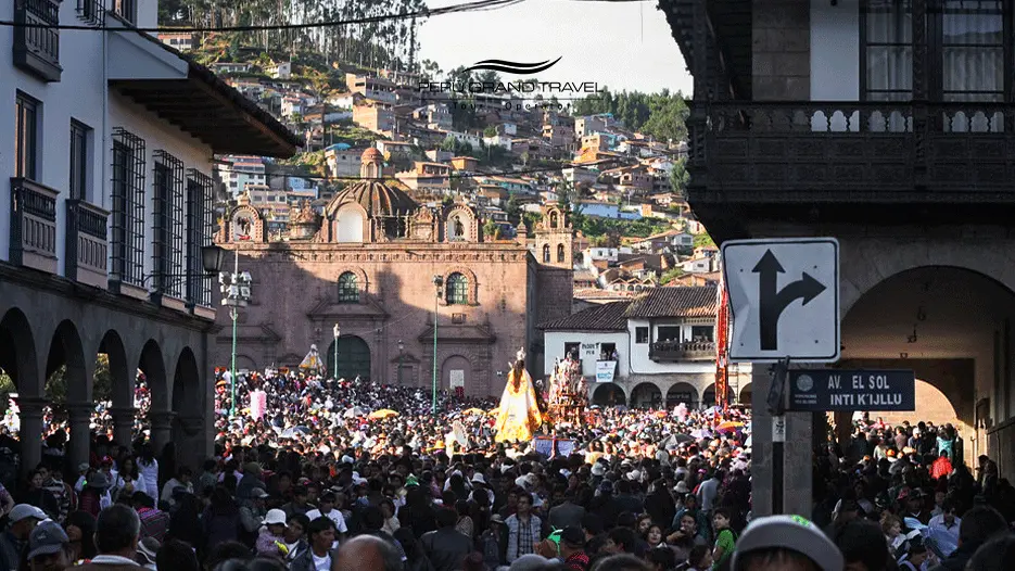 procissão-dos-santos-em-corpus-christi