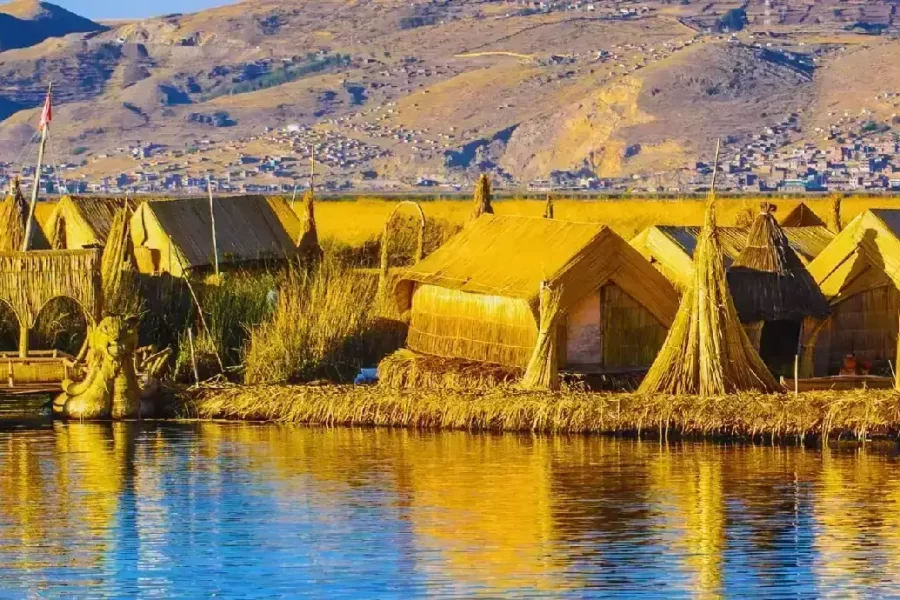 uros-ilha-em-puno